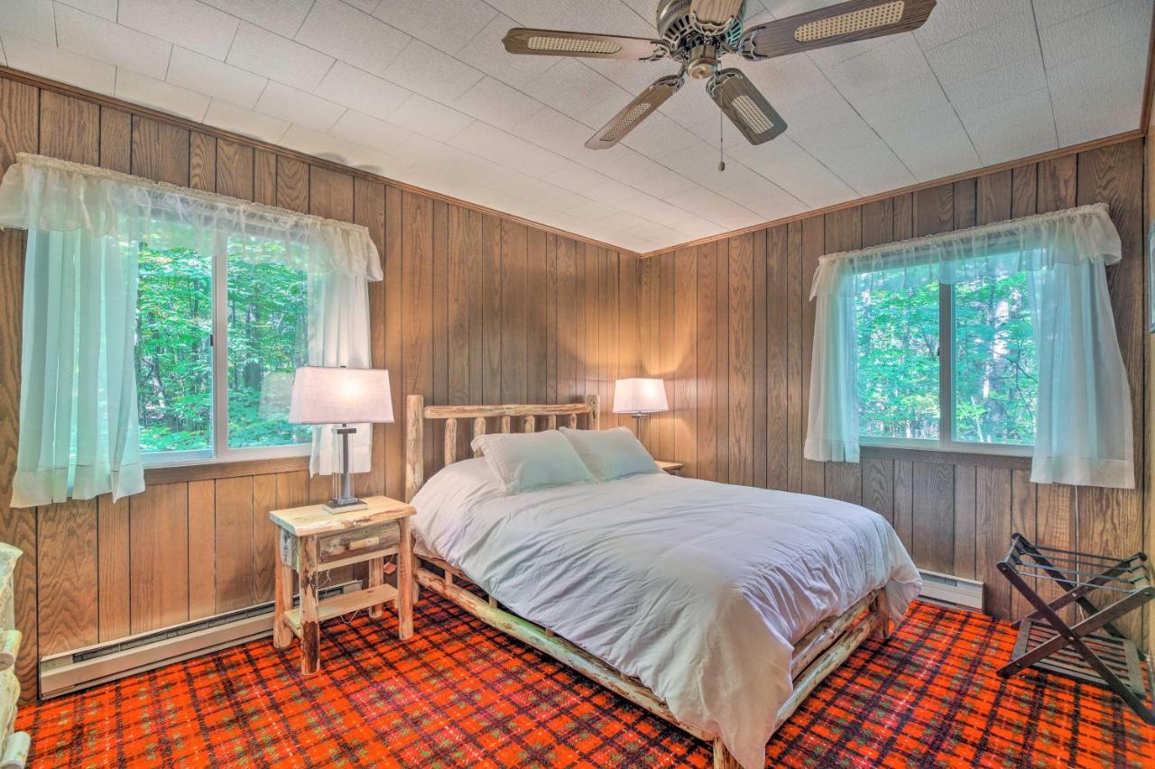 Cozy Adirondacks Cabin Walk To Lake Eaton! Jay 외부 사진